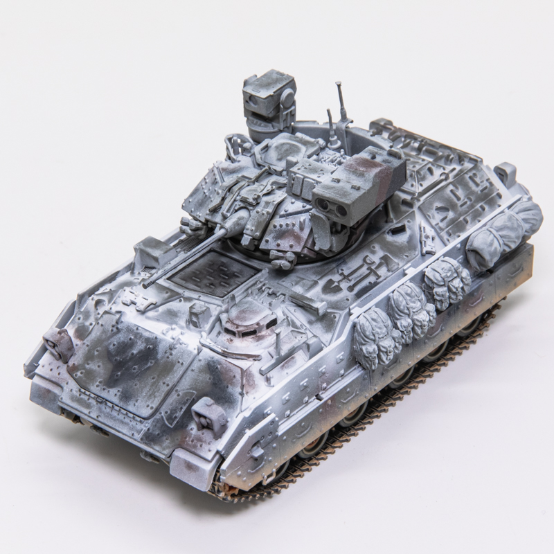 1/72 Dragon 63121 US M2A3 Bradley Infantry Tank Fighting
