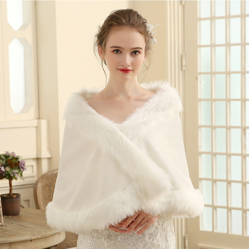 Fur Cape Bride Long Sleeve Wedding Dress Cape Winter New Wedding Welcome Guests Stay Warm Jacket