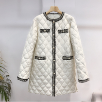 European station fashion small fragrant wind down jacket female long small man 2021 new winter light thin and rhomboid