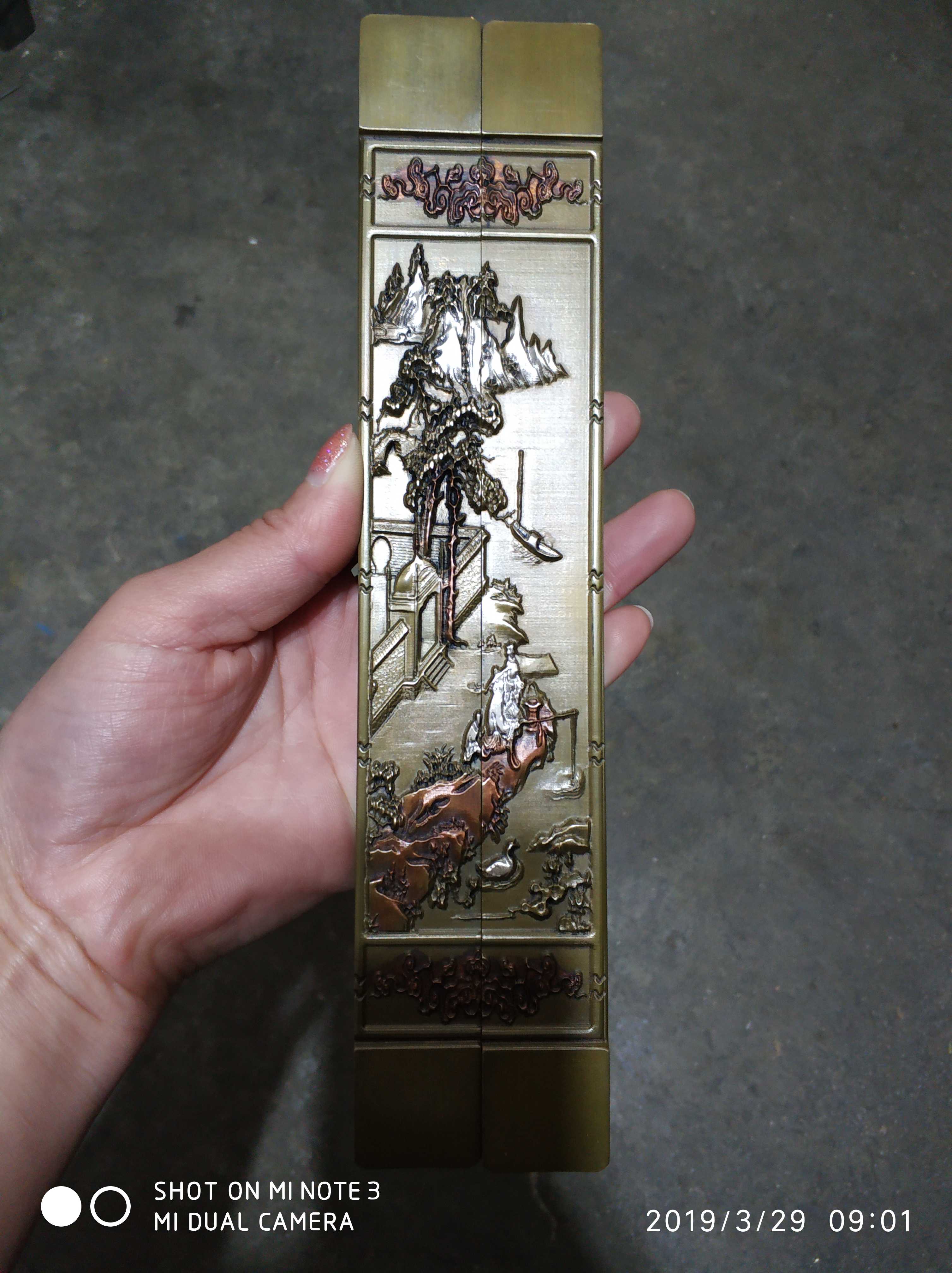 Yunxiaotang stationery supplies calligraphy with a town ruler 23 cm relief landscape pure brass solid collection to send friends