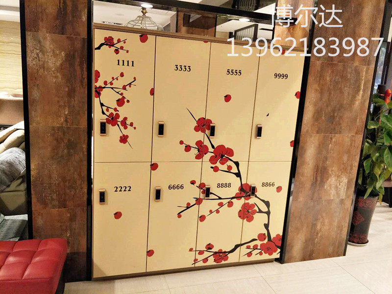 Wooden steam room bathroom gym swimming pool gymnasium hot spring club water park locker staff cabinet