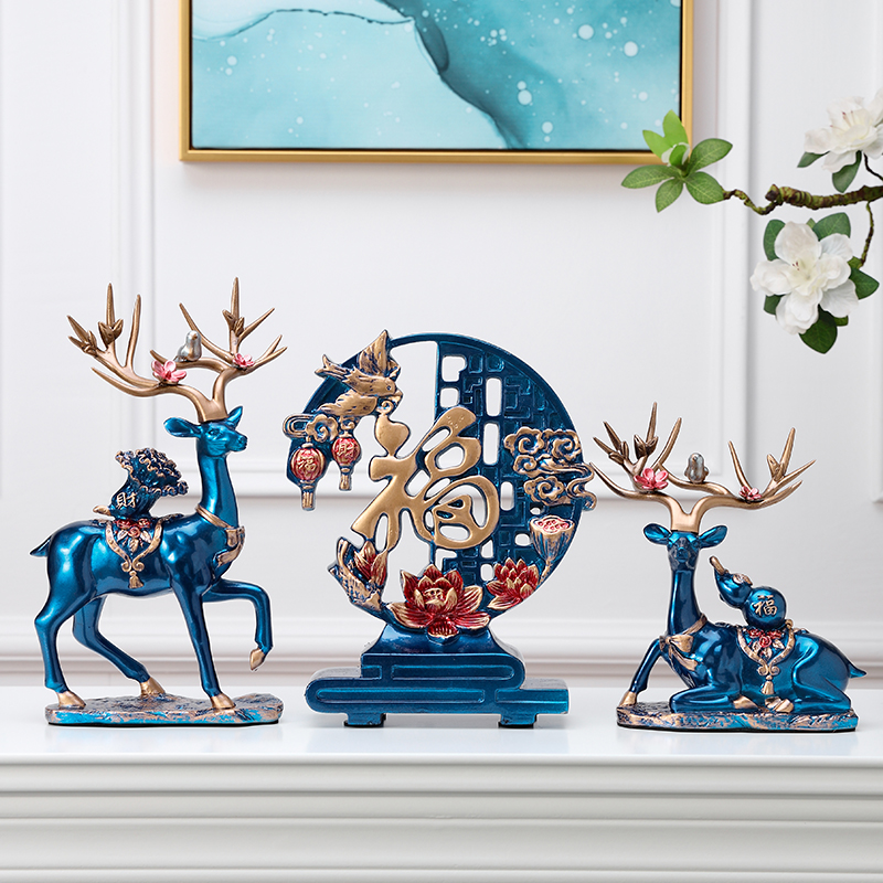 Creative deer ornaments European home decoration living room TV cabinet decoration red housewarming new home wedding gift