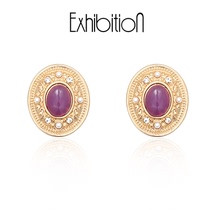 Design sense niche retro palace style Senior sense French harbor style round earrings earrings ear clip vintage stud