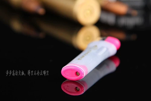 Экстраординарная одноразовая зажигательная рекламная машина Custom Hotel Ktv Wine Bottle Machine 1000 Цена