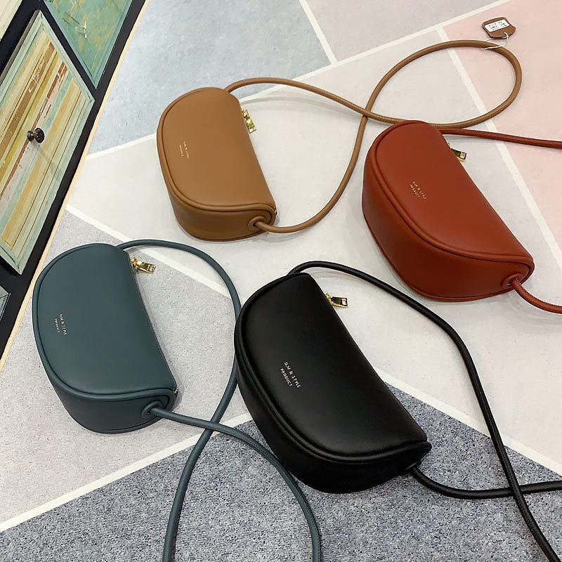 Genuine Leather Dumpling Bag for Women, Crossbody Shoulder Bag, 2024 New Trendy Versatile Crescent Bag, Underarm Bag, Fashionable Half-Moon Bag