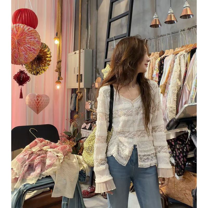 [Sura] French-Style Design with a Sense of Elegance, Lace Stripes, and Sun-Protective Shirt S60421321