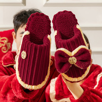 A pair of wedding slippers for women in autumn and winter 2024 new festive dowry wedding cotton slippers for couples red wedding shoes for men