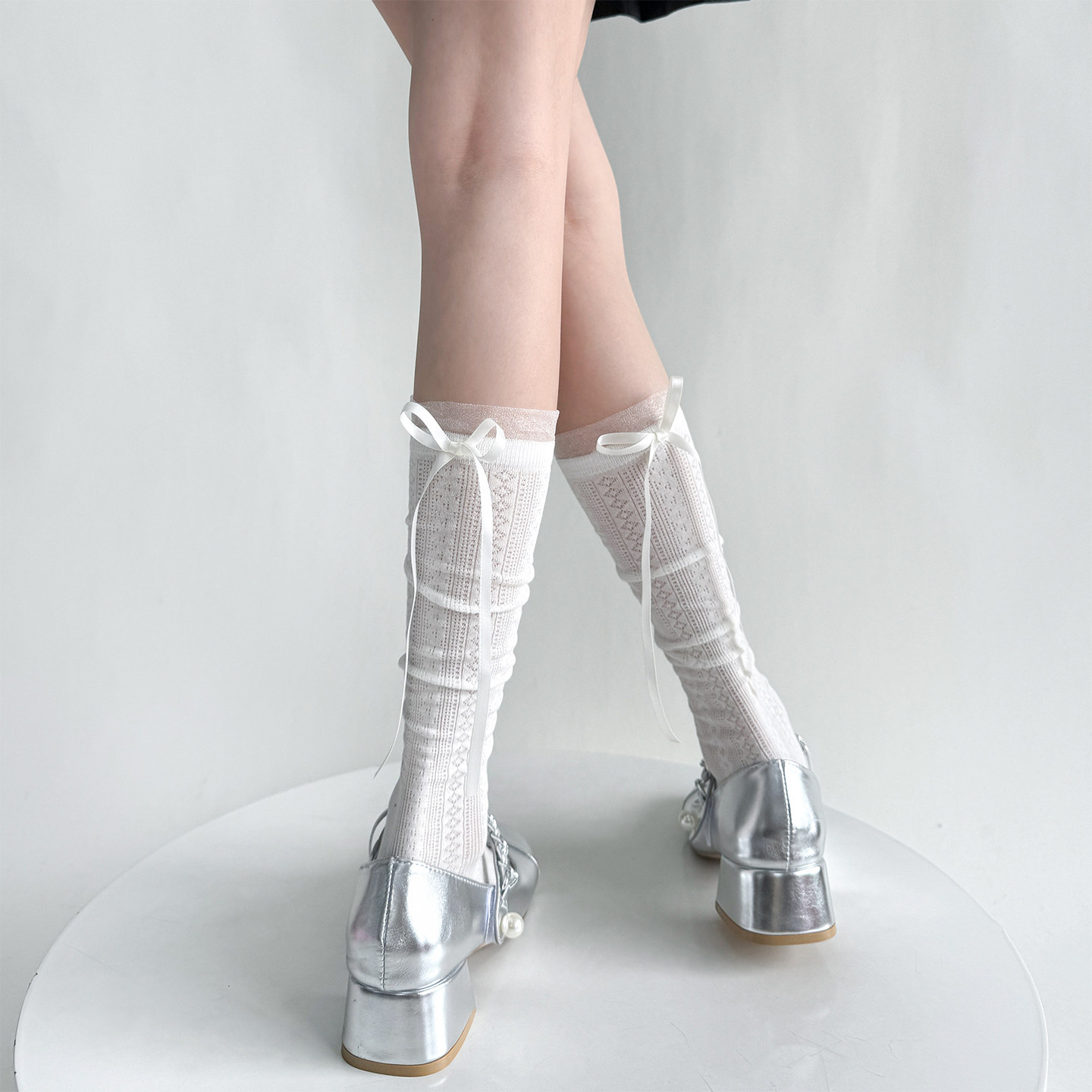 Japanese style white knee-high socks with bow ribbons, sweet ballet style slouch socks, hollowed-out lace trim mid-calf socks.