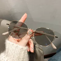 Рама чая с молоком (серые пленки с обширной легкой ножкой) Отправьте бокс очков