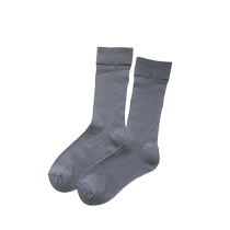 Ballet style calf socks for women vertical pattern pile socks black and white gray boneless slimming mesh breathable Japanese mid-calf socks