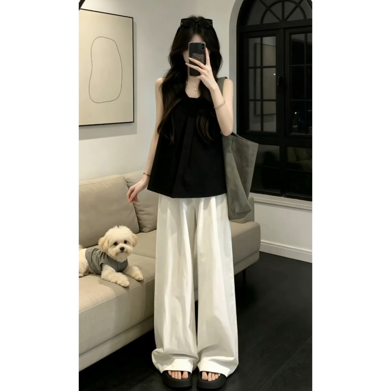 French-Style High-End Black Sleeveless Top for Women, Summer 2026 New Trendy Light and Elegant Outfit Set French-Style High-End Black Sleeveless Top for Women, Summer 2026 New Trendy Light and Elegant Outfit Set
