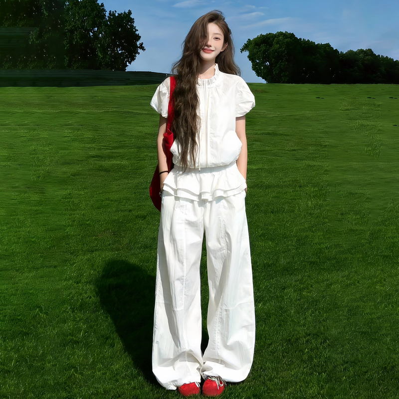 2026 New Korean Style Casual Sports Suit for Women, Summer White Short-Sleeved Top and Wide-Leg Pants Two-Piece Set 2026 New Korean Style Casual Sports Suit for Women, Summer White Short-Sleeved Top and Wide-Leg Pants Two-Piece Set