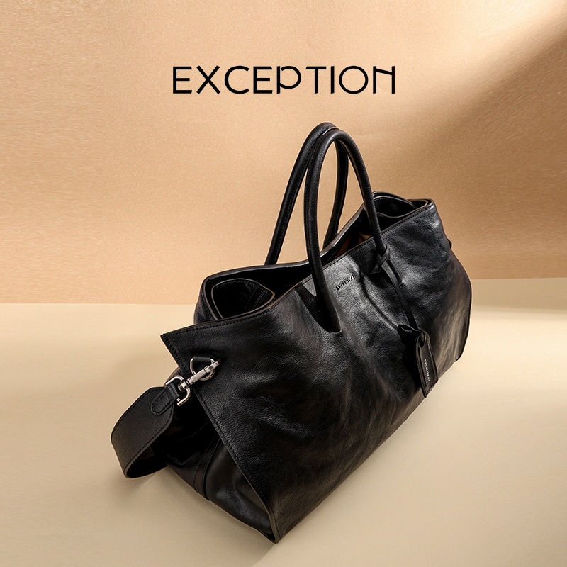 Exceptional Soft Leather Women's Crossbody Large Capacity Bag, Commuter Large Bag, 14inch Computer Handbag, High-End Tote Bag Exceptional Soft Leather Women's Crossbody Large Capacity Bag, Commuter Large Bag, 14inch Computer Handbag, High-End Tote Bag