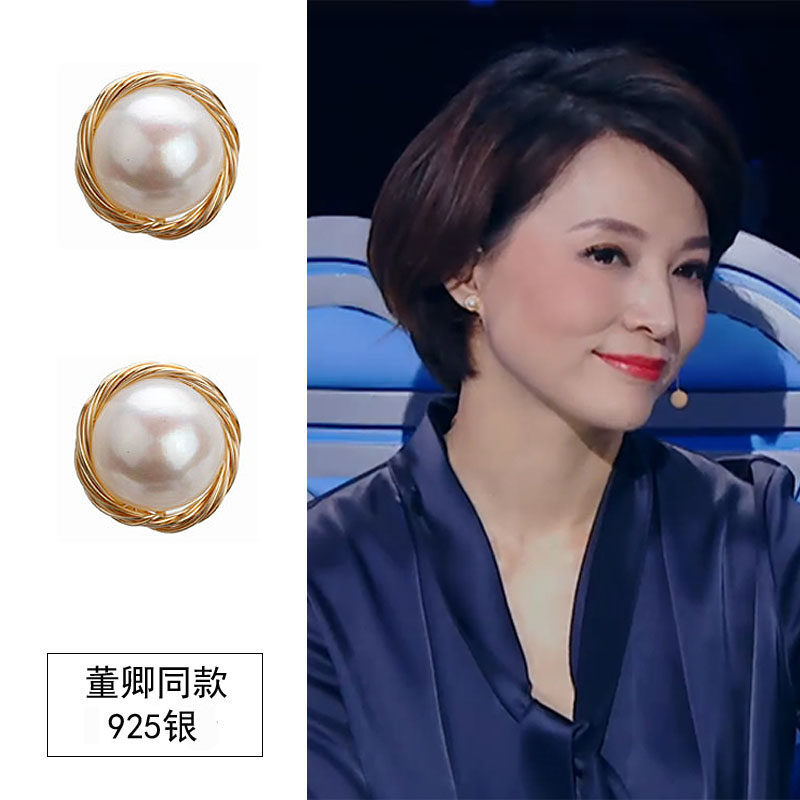 Fatal Gaze's natural pearl ear nails pure silver temperament earrings of the retro Heben wind simple ear