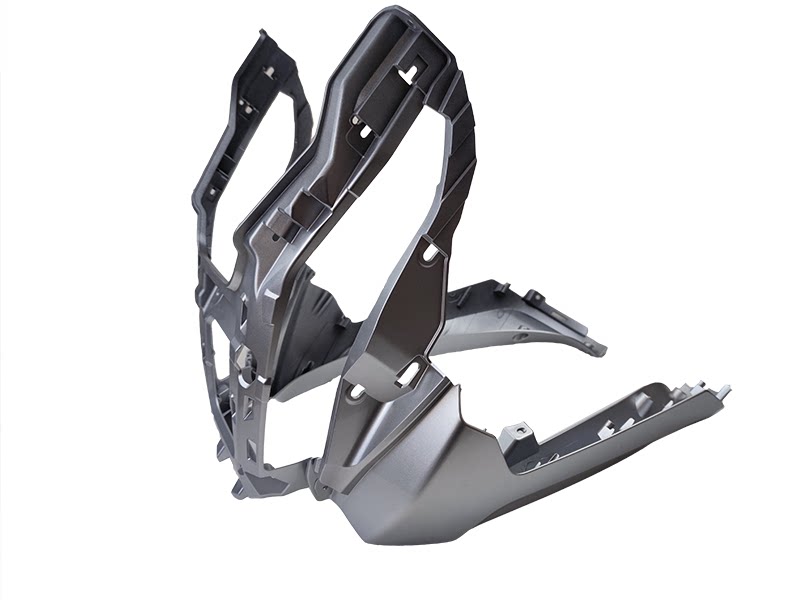 Applicable to Haojue country four USR125 front wall front lower shield front fish mouth HJ125T-21 left and right guard shell