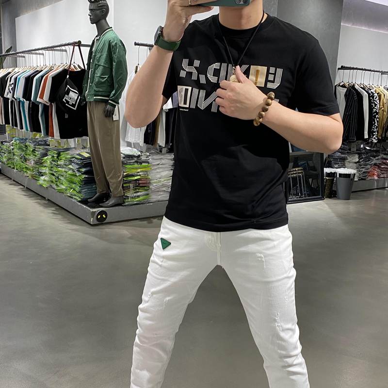 T-shirt corta per bambino in puro cotone con stampa lettera sul petto, vestibilità slim, top rosso a rete girocollo mezza manica, trendy_voghion.com