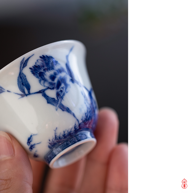 Arborist benevolence ChanCui small bell cup of jingdezhen ceramic high - end kung fu tea cups personal special sample tea cup