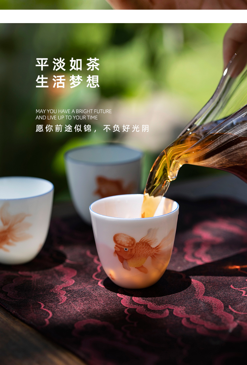 Jingdezhen sample tea cup new color hand - made goldfish kiss embellish of kung fu tea cups, small single pure manual master CPU