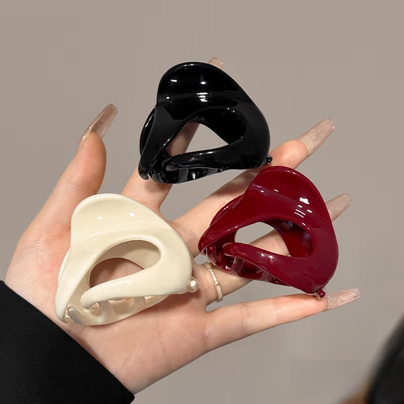 Unique Pumpkin-Shaped Simple Ponytail Hair Clip for the Back of the Head, New Style Half-Tied Elegant Clip, Shark Clip, High-Value Hair Accessory