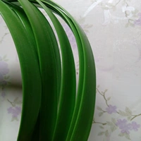 Светло-зеленый