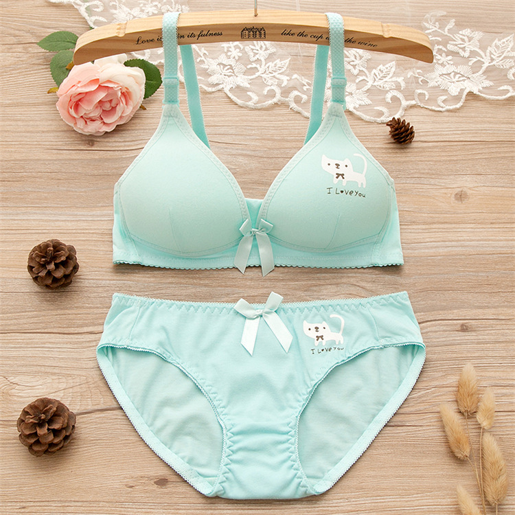 Cô gái dễ thương áo ngực mỏng tập hợp áo ngực học sinh trung học Nhật Bản học sinh trung học cơ sở không có vành đồ lót phù hợp áo ngực đẹp