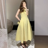 Белое платье без рукавов на подтяжках, женское летнее платье 2025, новинка популярного горячего стиля, красивое длинное платье в морском курортном стиле