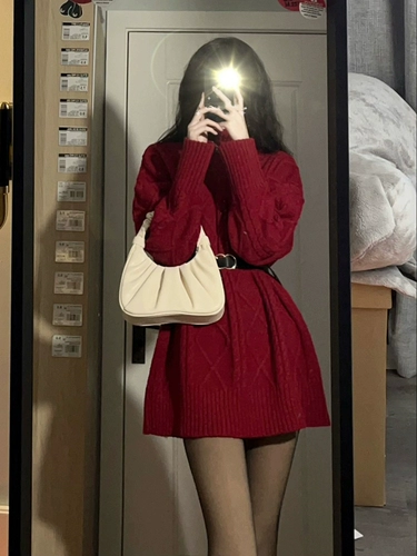 Красная трикотажная рубашка, демисезонное шерстяное платье