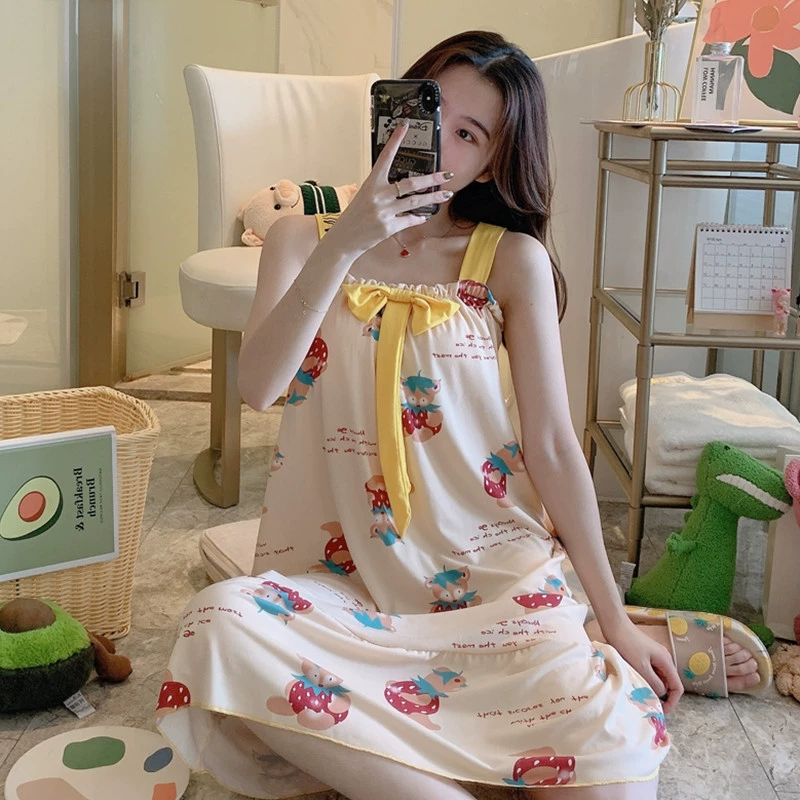 Váy ngủ mùa hè cô gái áo lửng không tay mỏng phong cách đồ ngủ rất cổ tích với miếng đệm ngực có thể mặc đồ ở nhà dâu tây giản dị - Đêm đầm
