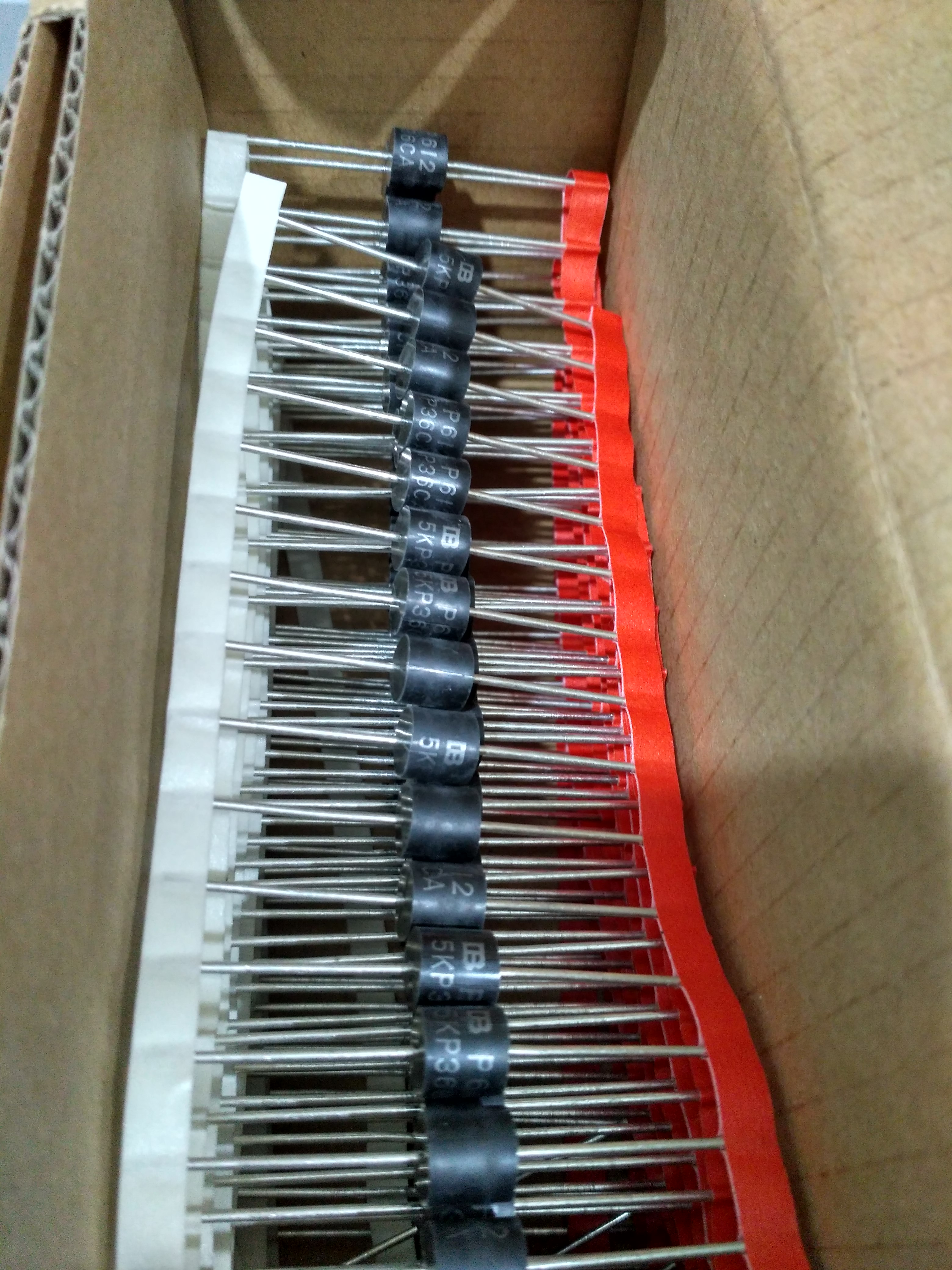 Taiwan's Junyao 5KP36CA transient suppression of diode 5KW 36V two-way direct insertion 2018 New production