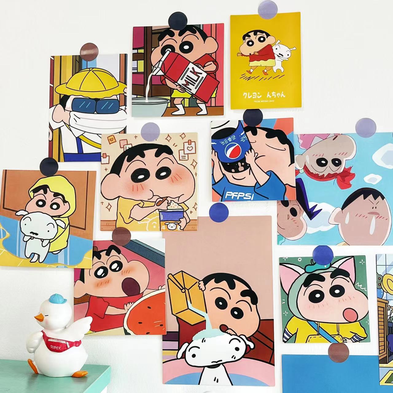寮の壁紙クレヨンしんちゃんの壁ステッカーカードポスター漫画の部屋の壁の壁の装飾写真の背景