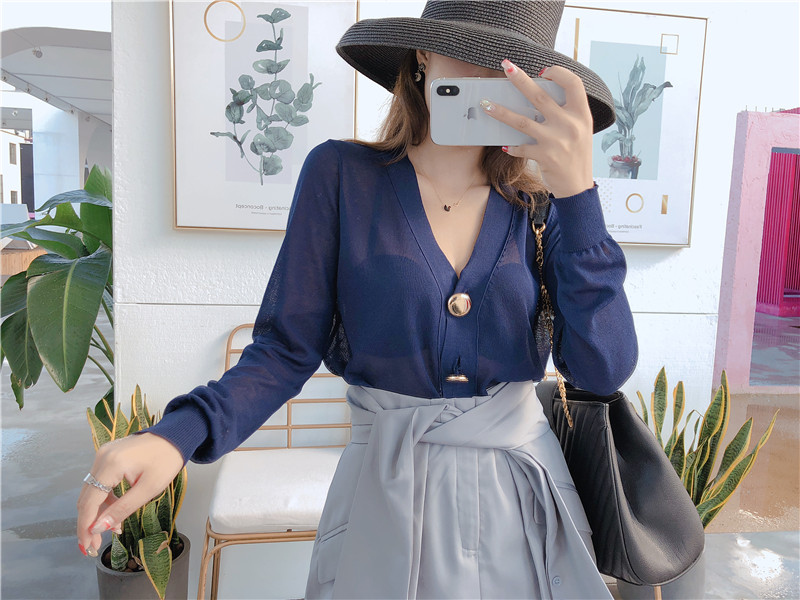 Rắn màu V-Cổ đơn ngực vi-minh bạch dài tay sun-đan cardigan 2018 mùa thu mới thời trang Hàn Quốc phụ nữ hoang dã áo len nữ đẹp