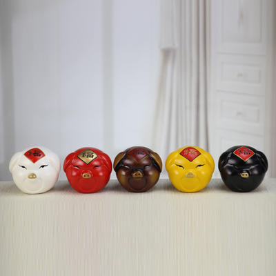 Creative and cute pig figurines, ceramic lucky pig figurines, modern home auspicious pig decorations, handicrafts, business card holders