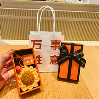 Трикотажный брелок ручной работы, подарочная коробка, льняная сумка