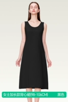 Длинное черное платье без рукавов