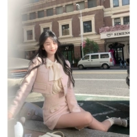 Розовые куртки первая партия пятна