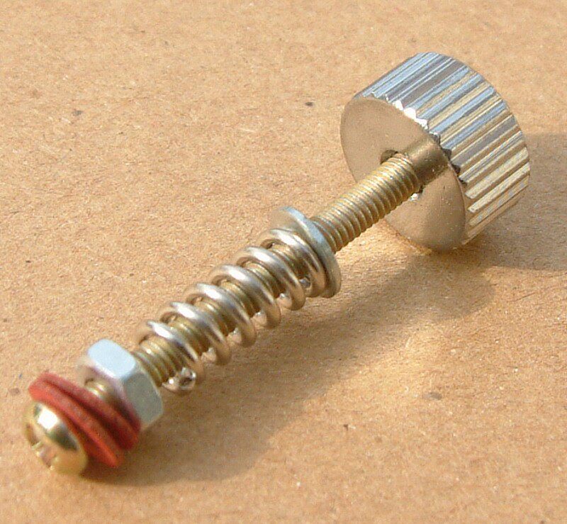 2 5 mm coarse graphics card mounting screw P N: SCR-GPU2 5MM