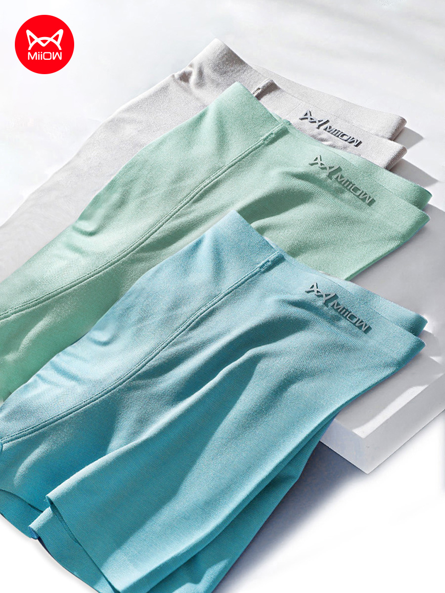 Cat man men's year of life underwear Men's thin breathable incognito Modal boxers Large size red boxers belong to cattle