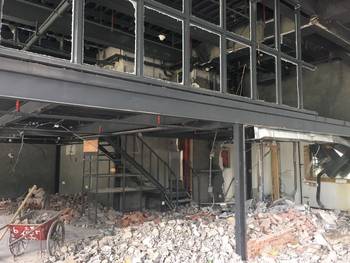 Full package repair company construction team shop office beauty salon catering milk tea shop demolition and renovation guangzhou half package