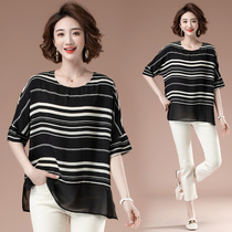 Fat mm short-sleeved T-shirt loose top summer chiffon shirt 2021 new age reduction large size womens fashion