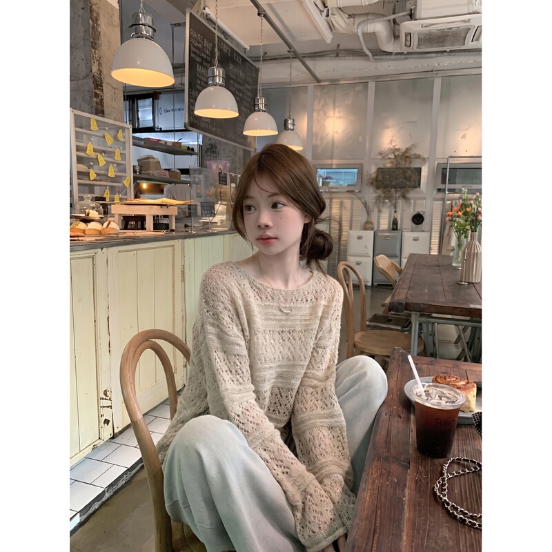 Femalepilot Lazy Style Hollow-Out Crochet Round-Neck Knit Pullover Sweater for Women, Loose Fit, Slimming, Versatile