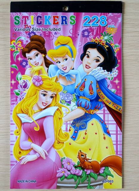 Princess Cartoon Book Sticker ຂອງຂັວນວັນເດືອນປີເກີດຂອງເດັກນ້ອຍເດັກຍິງກາວດ້ວຍຕົນເອງສະຕິກເກີຂອງຫຼິ້ນຂະຫນາດນ້ອຍ