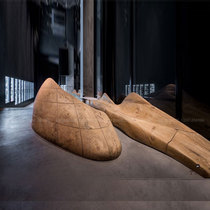  B & B special-shaped reception front desk custom creative hotel display bar design company retro solid wood welcome counter