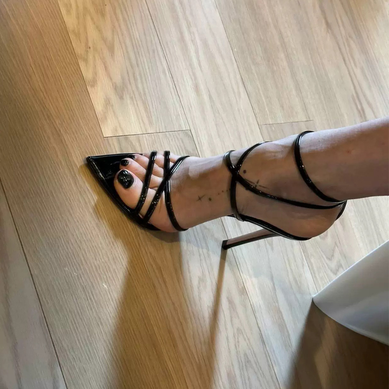 Sexy and Elegant Pointed-Toe Open-Toe Strappy High-Heeled Sandals 2026 Summer New Style Goddess Stiletto Roman Shoes Sexy and Elegant Pointed-Toe Open-Toe Strappy High-Heeled Sandals 2026 Summer New Style Goddess Stiletto Roman Shoes