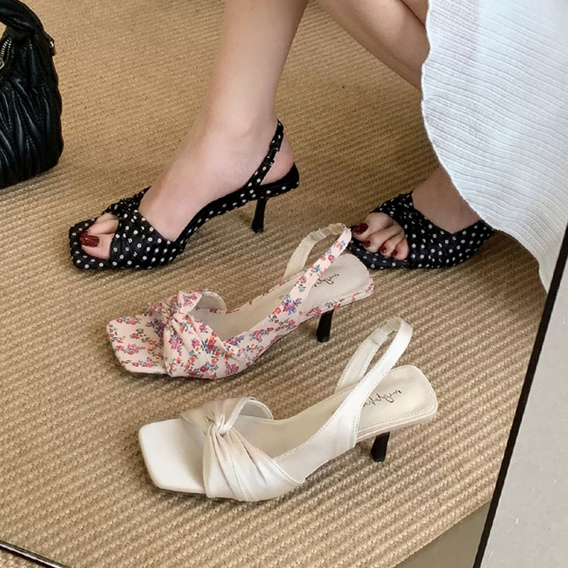 French-Style Exquisite Square-Toe Open-Toe Stiletto Sandals for Women, 2026 Summer New Style, Versatile and Elegant, Pair Well with Dresses, High-Heeled Sandals French-Style Exquisite Square-Toe Open-Toe Stiletto Sandals for Women, 2026 Summer New Style, Versatile and Elegant, Pair Well with Dresses, High-Heeled Sandals