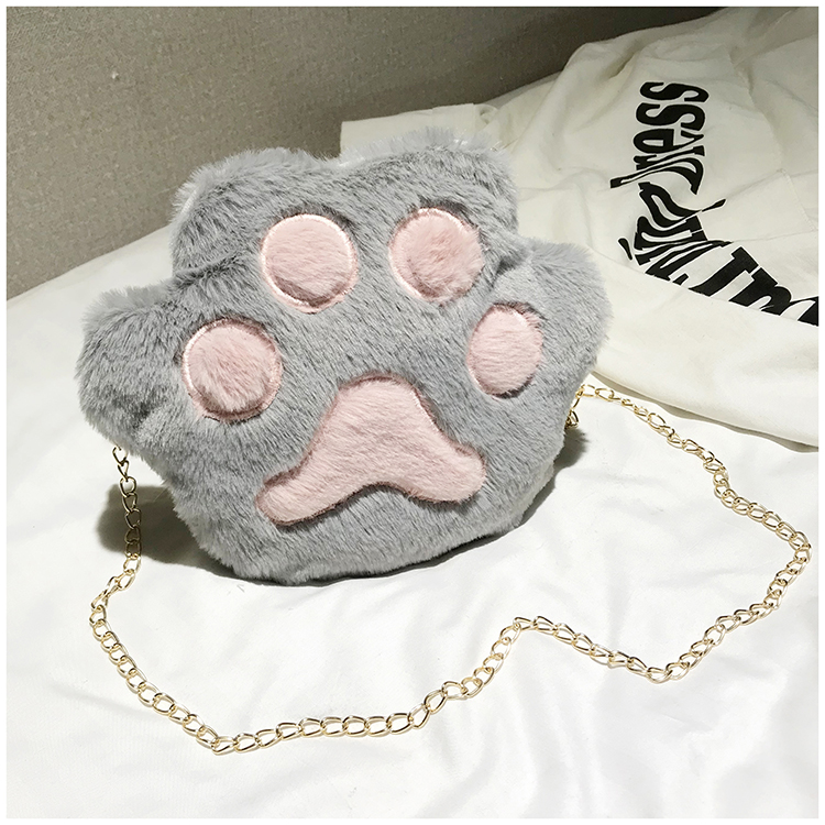 Plush New Korean Cute Bear Paw Chain Small Bag Chain Crossbody Bag display picture 16