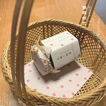 Hawthorn Liuwu paste cute sealing paper bottle paper label paper self-adhesive sticker universal can be customized