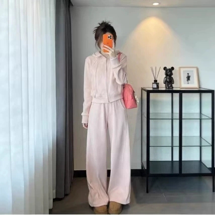 Sports Casual Style Hooded Sweatshirt and Sweatpants Two-Piece Set for Women, Pink Cardigan Jacket, Loose and Lazy Spring Outfit, Trendy