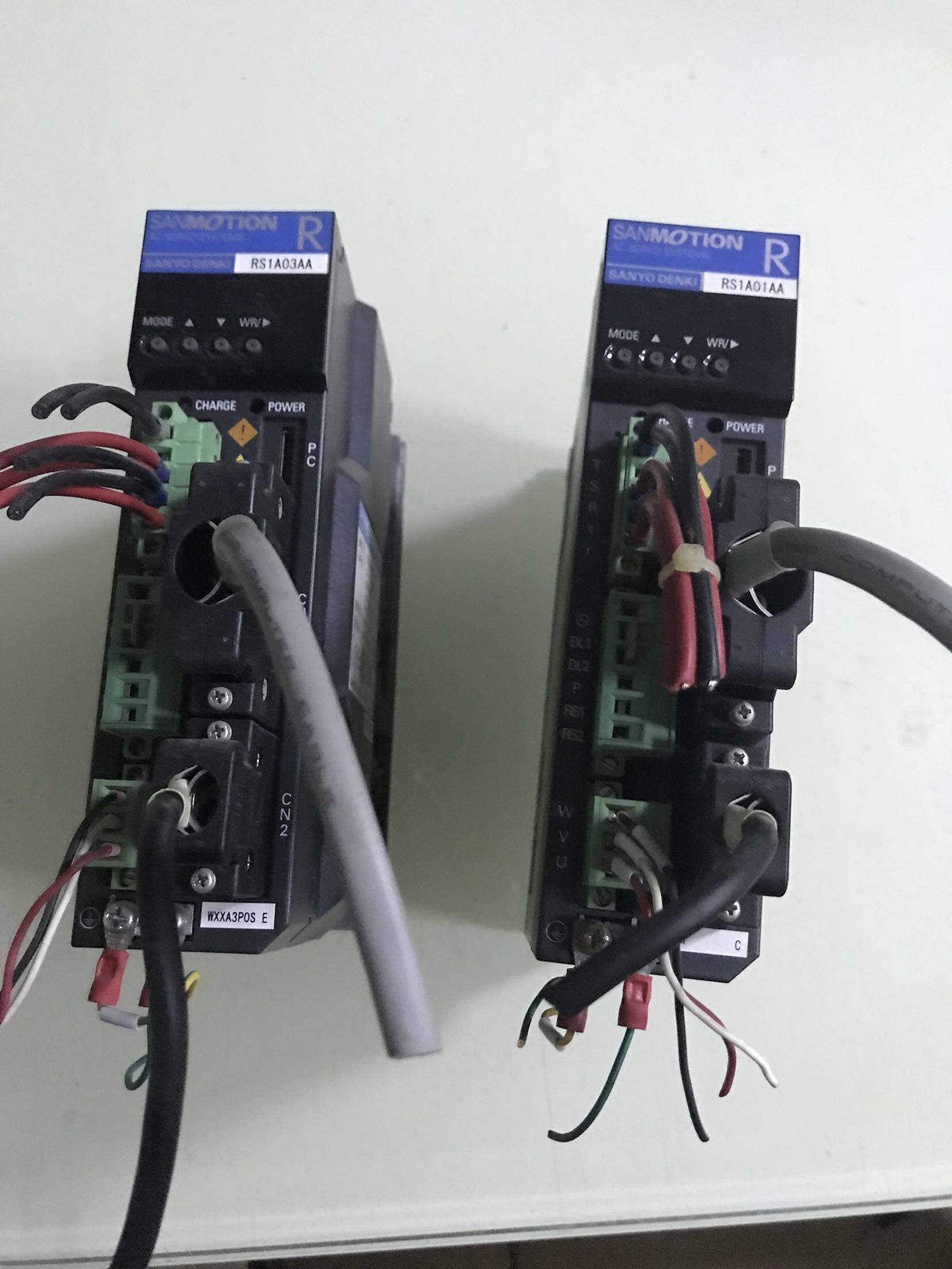 Dismantling second-hand Sanyo servo driver RS1A01AA picture real shot package easy to use