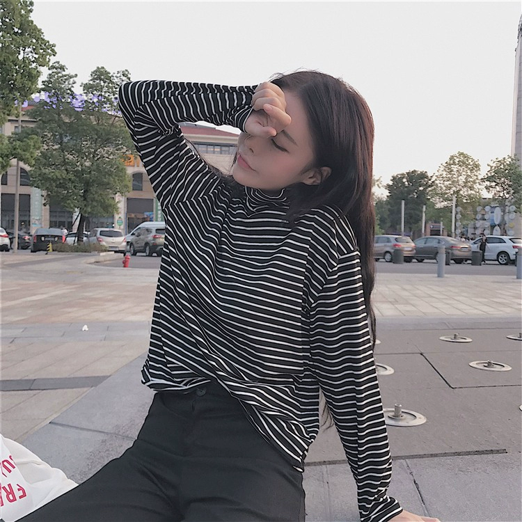 Phiên bản Hàn Quốc của mạng đỏ nhanh đỏ người đẹp lớn với cùng một đoạn bf tinh thần xu hướng cá tính tay dài nữ xã hội áo thun mùa thu