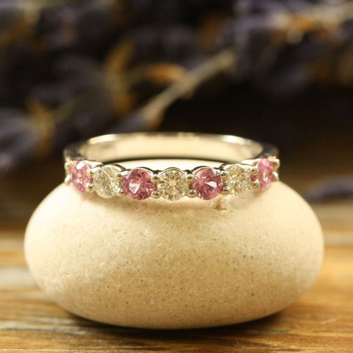 Nhẫn kim cương bạc 925 sterling kim cương mô phỏng pha lê kim cương tinh tế đẹp châu Âu và Hoa Kỳ thương hiệu lớn kim cương kim cương nhẫn nữ nhẫn chrome heart